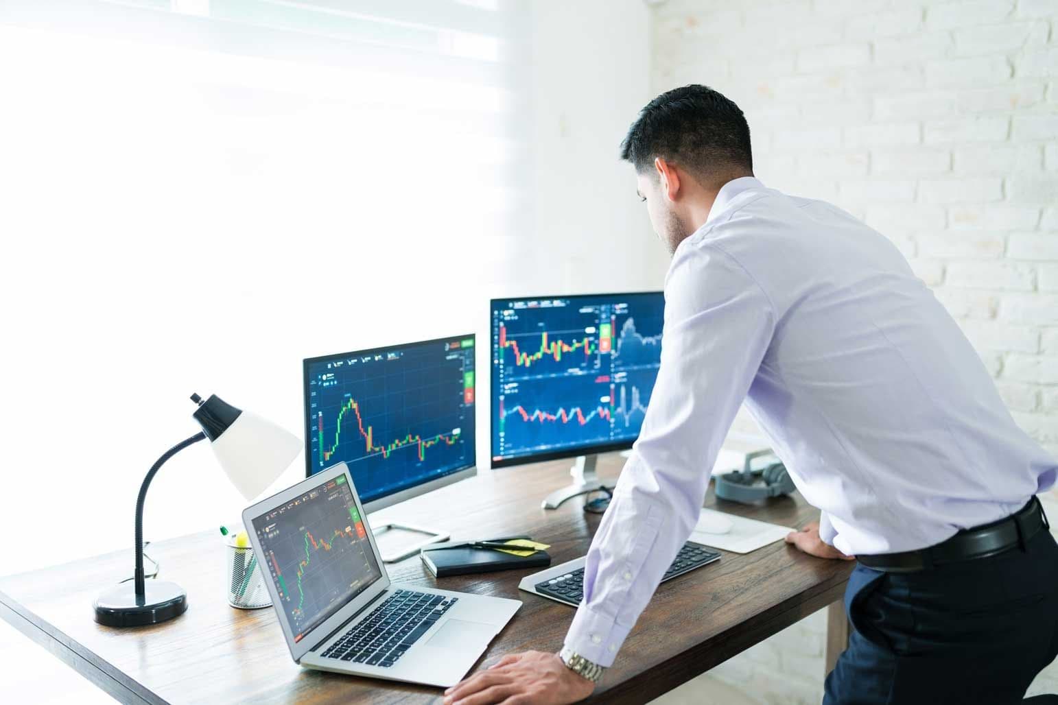 Day Trading: What It Is, How It Works, and What You Need